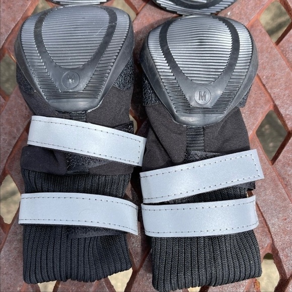 NWT Youly The Adventurer All Weather Dog Boots Paw Covers - Picture 8 of 8